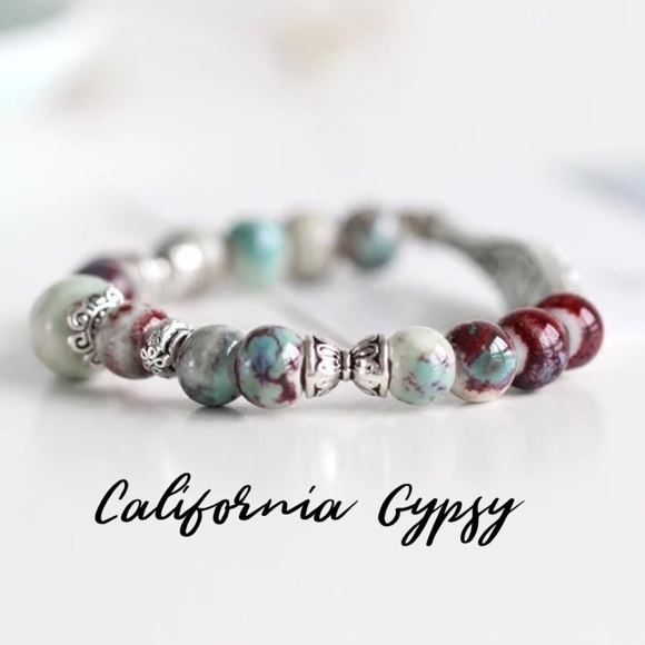 Silver Fish Engraved Beaded Bracelet RESTOCKED🎉 - Picture 3 of 3